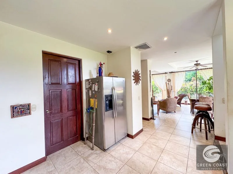 Beachfront Luxury in Hermosa Palms: 3-Bed Home with Ocean View Terrace — view 31, Costa Rica