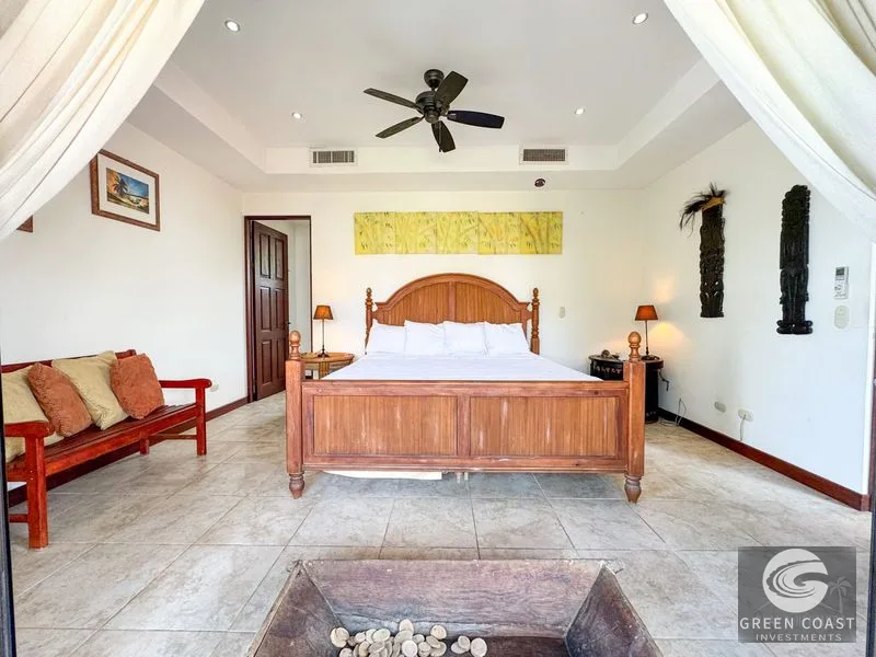 Beachfront Luxury in Hermosa Palms: 3-Bed Home with Ocean View Terrace — view 33, Costa Rica