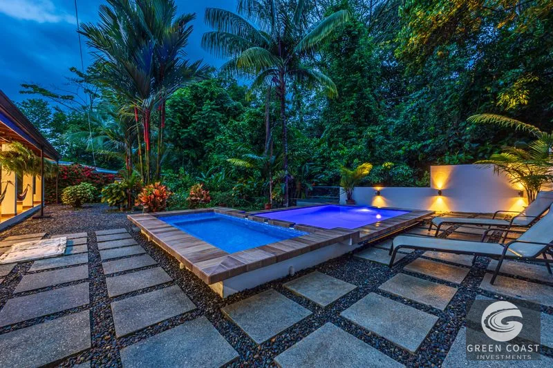 Downtown Uvita Commercial Hub: Versatile Property with Pool & Income Potential — view 5, Costa Rica, Costa Rica