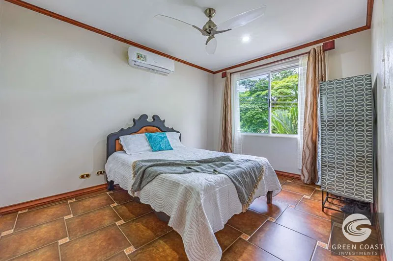 Downtown Uvita Commercial Hub: Versatile Property with Pool & Income Potential — view 7, Costa Rica, Costa Rica