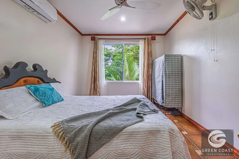 Downtown Uvita Commercial Hub: Versatile Property with Pool & Income Potential — view 8, Costa Rica, Costa Rica