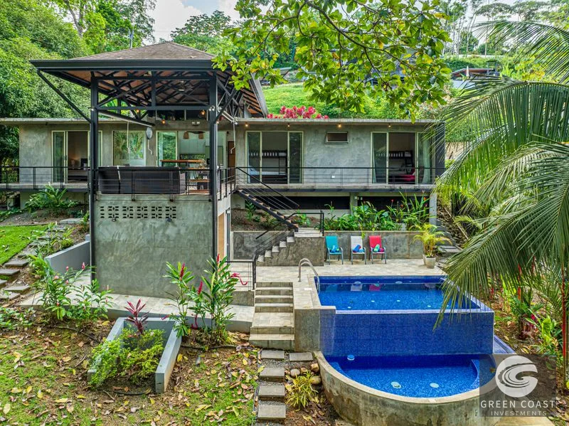 Uvita Modern Industrial Villa: Prime Location, Infinity Pool & Rental Income Potential — view 2, Bahía Ballena, Osa, Costa Rica