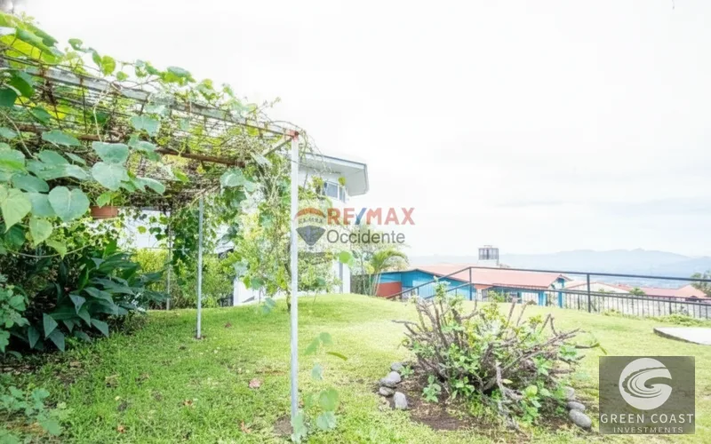 Grecia Luxury: 5-BR Single-Story Oasis with Garden, 5 Mins to Downtown — view 3, grecia, Grecia, Costa Rica