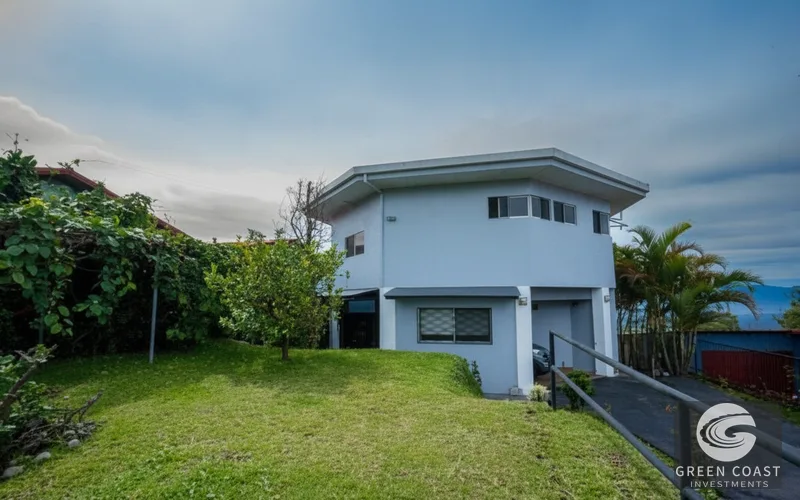 Grecia Luxury: 5-BR Single-Story Oasis with Garden, 5 Mins to Downtown — view 4, grecia, Grecia, Costa Rica