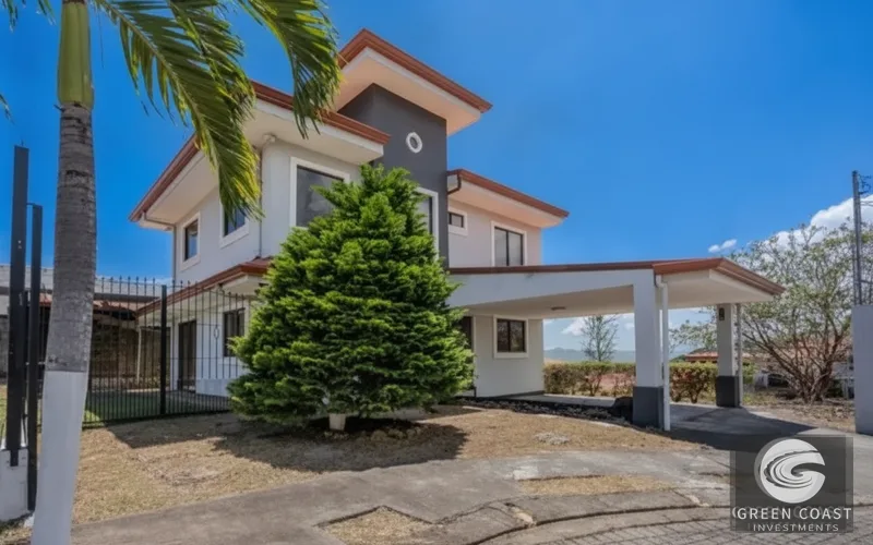 Grecia Luxury: 5-BR Single-Story Oasis with Garden, 5 Mins to Downtown — view 6, grecia, Grecia, Costa Rica