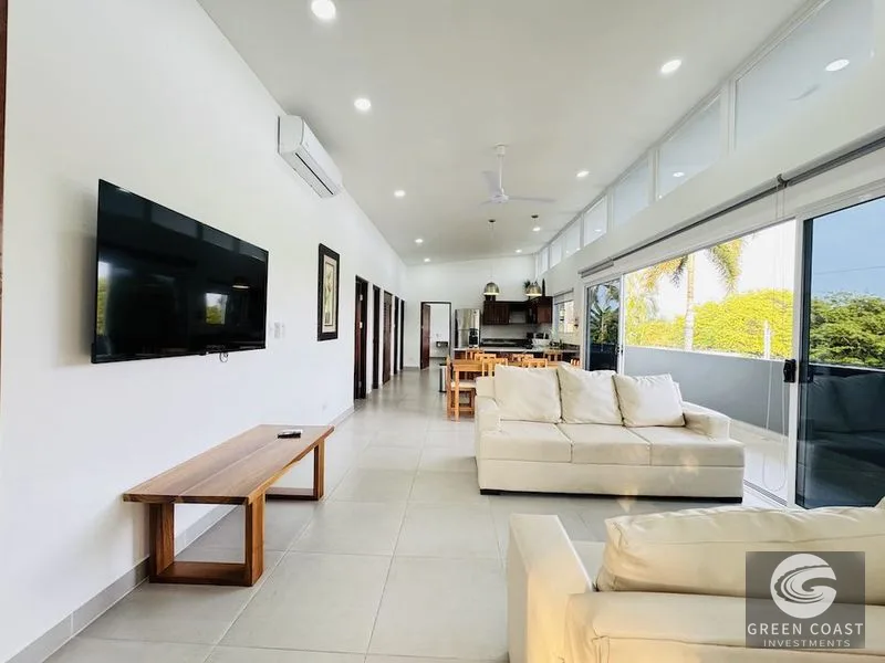 Surfside Duplex: 8-Bed Income Property with Private Pool Near Playa Hermosa — view 11, Jacó, Garabito, Costa Rica
