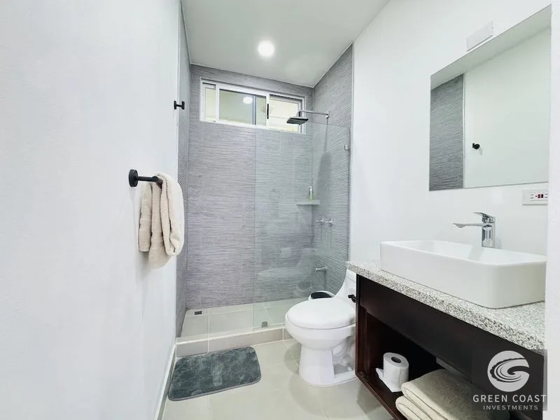 Surfside Duplex: 8-Bed Income Property with Private Pool Near Playa Hermosa — view 14, Jacó, Garabito, Costa Rica