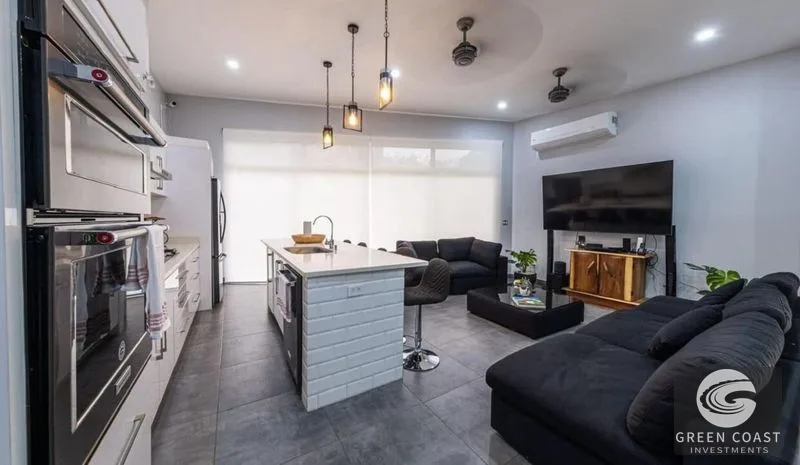 Modern 3-Bed Home in Gated Loma Del Mar, Playa Hermosa – Fully Furnished & Ready! — view 3, Jacó, Garabito, Costa Rica