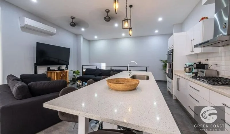Modern 3-Bed Home in Gated Loma Del Mar, Playa Hermosa – Fully Furnished & Ready! — view 6, Jacó, Garabito, Costa Rica