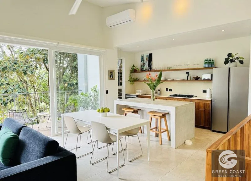 Eco-Luxury 3-Bed Home Near Hermosa Beach w/ Pool & Ocean Glimpses — view 3, Jacó, Garabito, Costa Rica