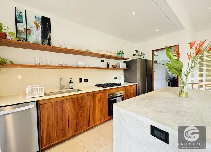 Eco-Luxury 3-Bed Home Near Hermosa Beach w/ Pool & Ocean Glimpses — view 8, Jacó, Garabito, Costa Rica