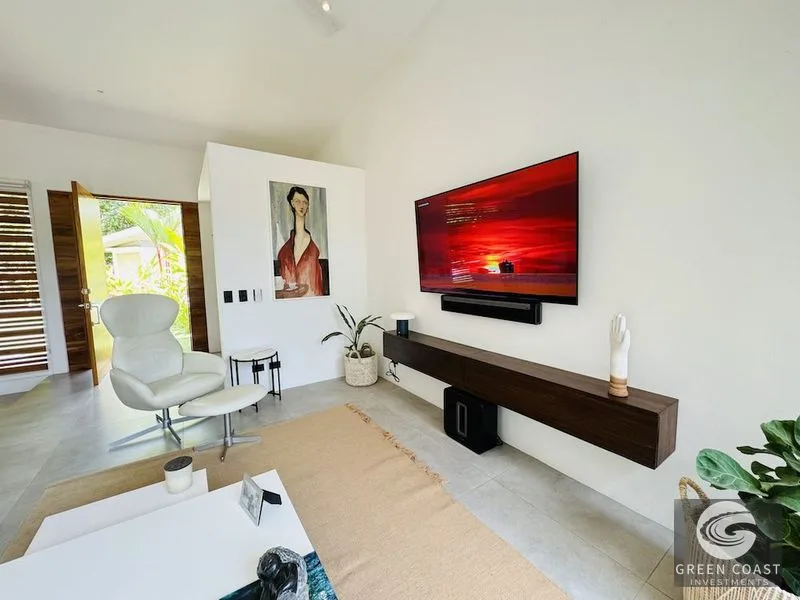 Eco-Luxury 3-Bed Home Near Hermosa Beach w/ Pool & Ocean Glimpses — view 23, Costa Rica
