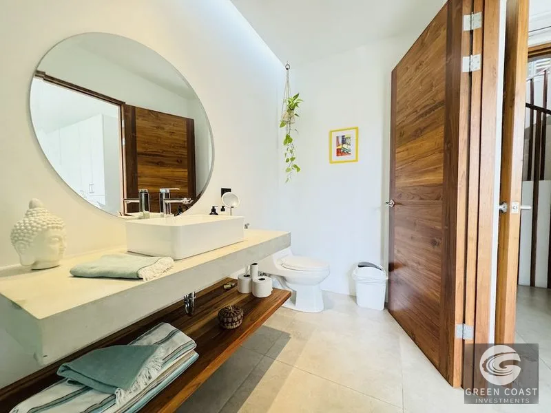 Eco-Luxury 3-Bed Home Near Hermosa Beach w/ Pool & Ocean Glimpses — view 34, Costa Rica