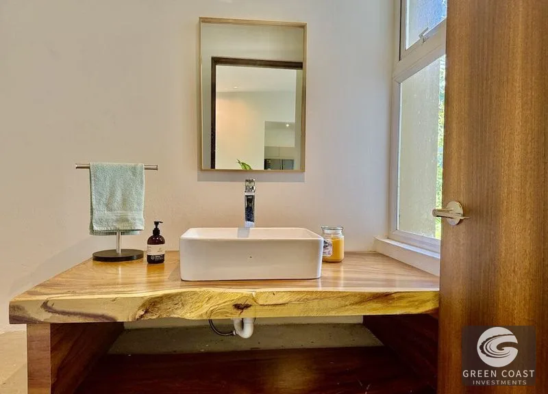 Eco-Chic 2-Bed Townhouse with Ocean Peek & Solar in Gated Hermosa Community — view 8, Garabito, Costa Rica