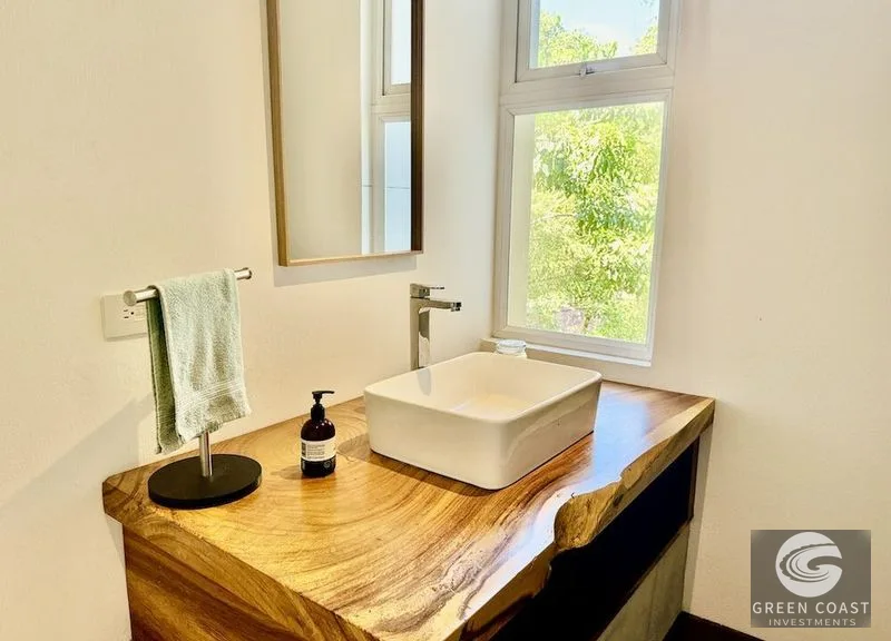 Eco-Chic 2-Bed Townhouse with Ocean Peek & Solar in Gated Hermosa Community — view 9, Garabito, Costa Rica
