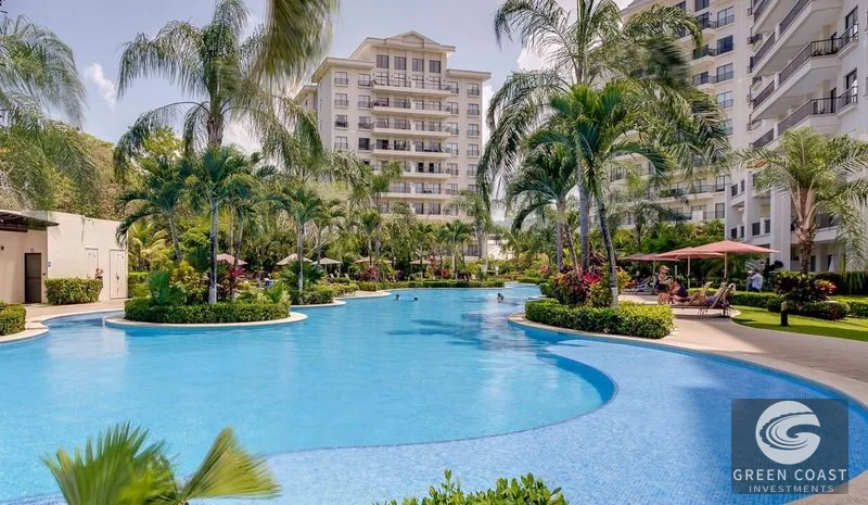 Jaco Beach Condo: Renovated 3-Bed Oasis with Pool, Nature Views & Steps to Sand — view 2, Jacó, Garabito, Costa Rica