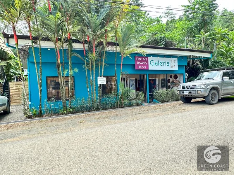 Prime Uvita Commercial Hub: High-Traffic Location with Expansion Potential & Garden Oasis — view 1, Uvita, Costa Rica