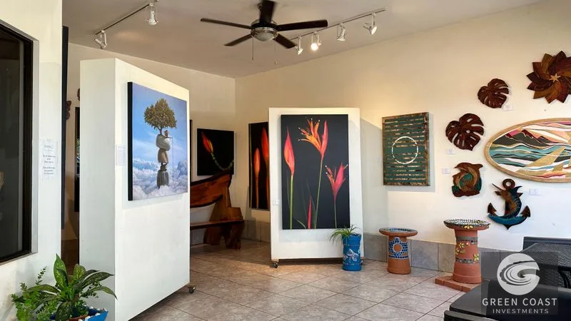 Prime Uvita Commercial Hub: High-Traffic Location with Expansion Potential & Garden Oasis — view 4, Uvita, Costa Rica