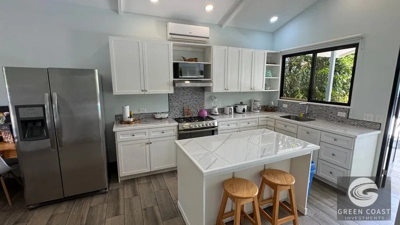 Uvita Oasis: Turn-Key 2-Bed Home with Pool, Steps from Marino Ballena National Park — view 8, Uvita, Costa Rica