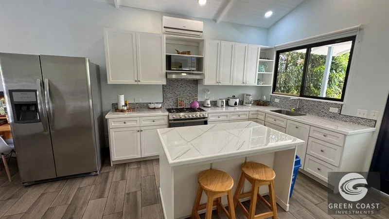 Uvita Oasis: Turn-Key 2-Bed Home with Pool, Steps from Marino Ballena National Park — view 9, Uvita, Costa Rica