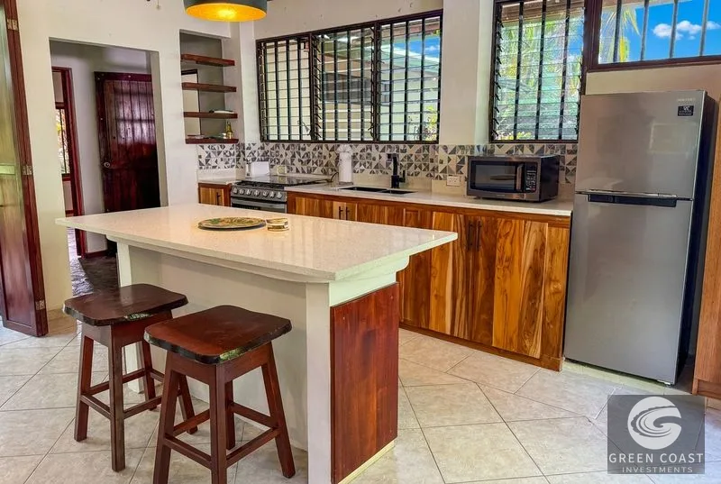 Ojochal Jungle Home: Private Pool, Mountain Views & Walk to Town. Income Potential! — view 8, Ojochal, Costa Rica