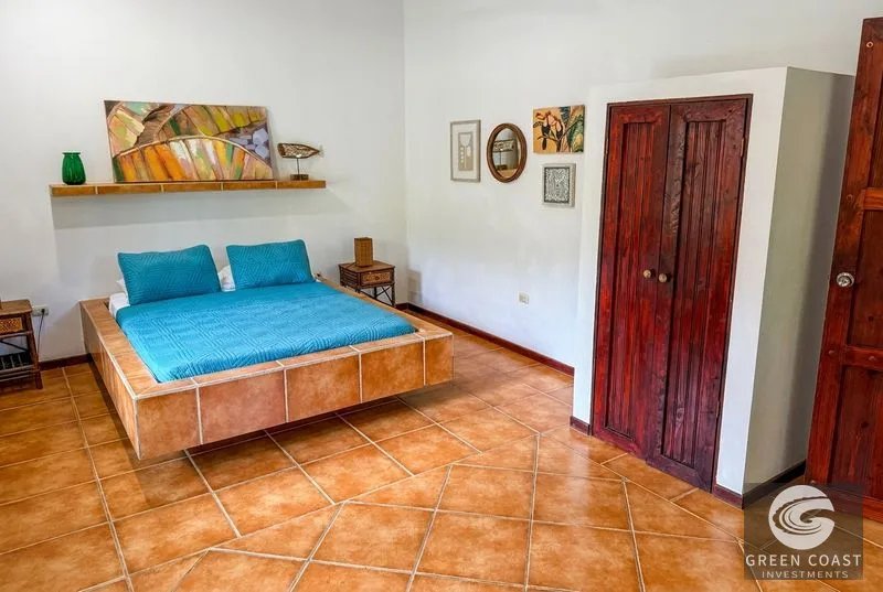 Ojochal Jungle Home: Private Pool, Mountain Views & Walk to Town. Income Potential! — view 11, Ojochal, Costa Rica