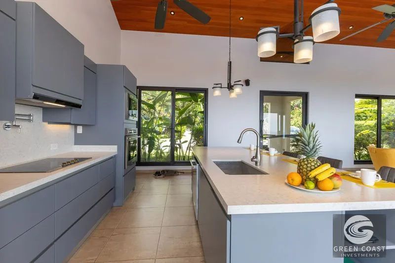 Luxury Ocean View Estate in Ojochal: Infinity Pool, Sunset Views & Privacy — view 15, Costa Rica, Costa Rica