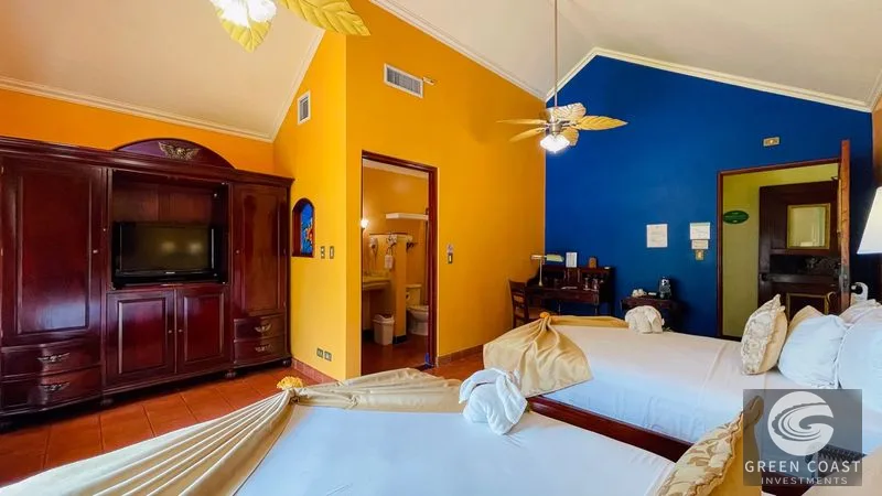 Luxury Oceanfront Boutique Hotel & Spa in Dominical, Costa Rica – 26 Rooms, Infinity Pool & Expansion Land — view 10, Dominical, Costa Rica
