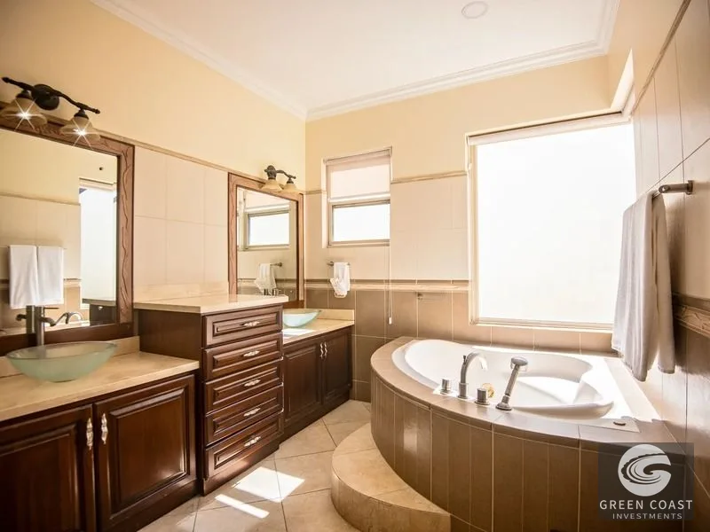 Luxury 5-Bedroom Beachfront Home in Jacó Beach Village – Walk to Surf & Town — view 11, Jaco, Costa Rica