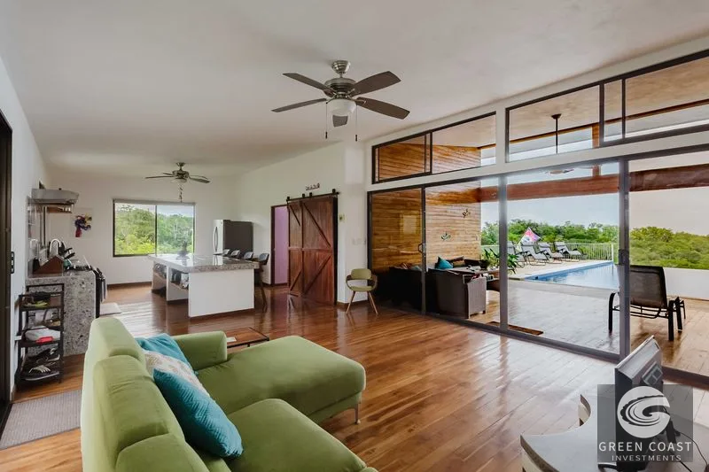 Solar Mountain Retreat: Infinity Ocean Views, Off-Grid Luxury & Serenity Near Quepos — view 11, Quepos, Parrita, Costa Rica