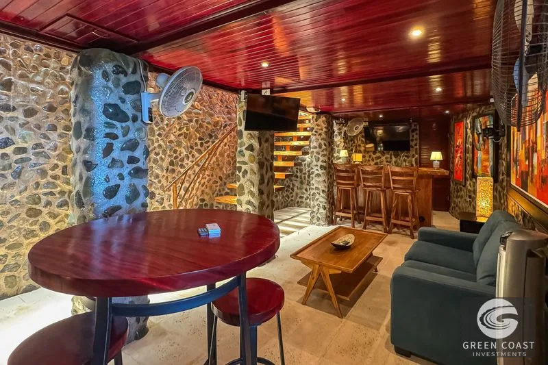Ocean-View Luxury Estate with 3 Private Suites, Pool & Gardens in Manuel Antonio — view 5, Manuel Antonio, Quepos, Costa Rica