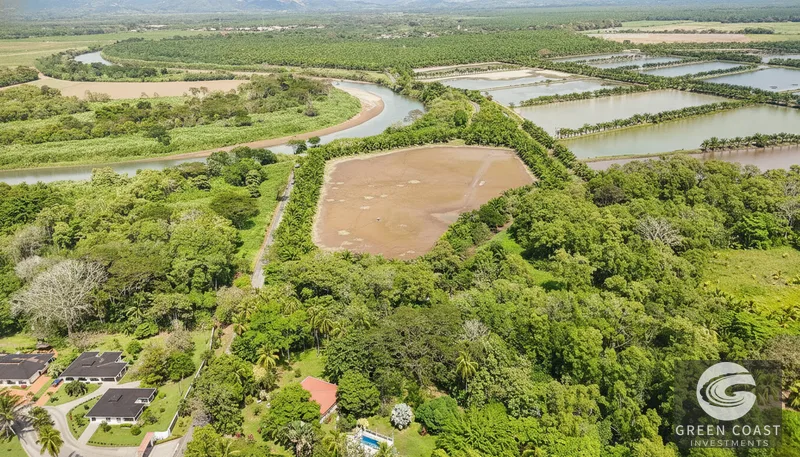 Prime Titled 12.3-Acre Beachfront Development Land in Palo Seco – Walk to Sand, Build Your Vision — view 2, Playa palo seco, Parrita, Costa Rica