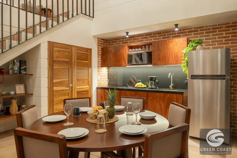 Jaco Beach Luxury Condo: Modern 3-Bed Retreat with Private Pool & Gated Amenities — view 7, Garabito, Costa Rica