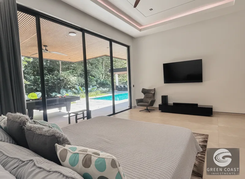 Herradura Luxury Villa: Gated, Furnished, Private Pool – Steps to Beach — view 35, Playa Herradura, Garabito, Costa Rica