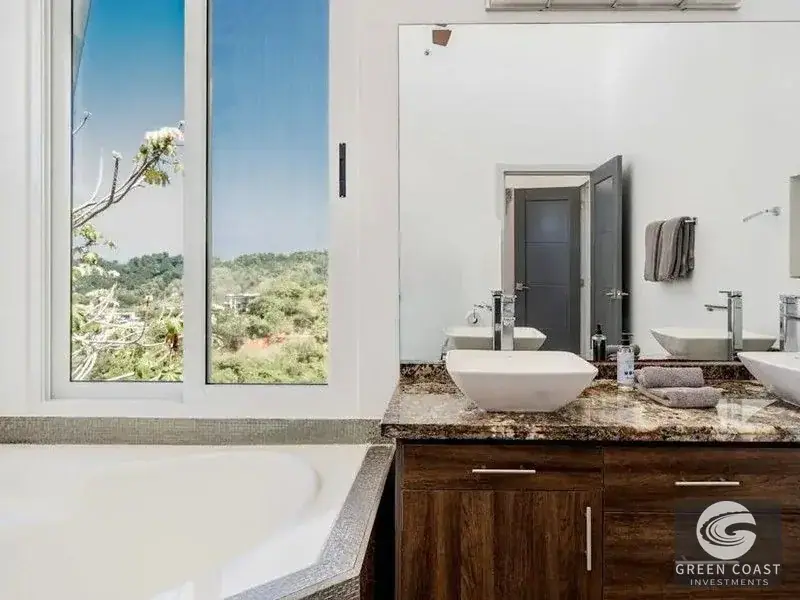 Luxury Ocean-View Retreat in Playa Hermosa: Infinity Pool & Rainforest Serenity — view 30, Jacó, Costa Rica