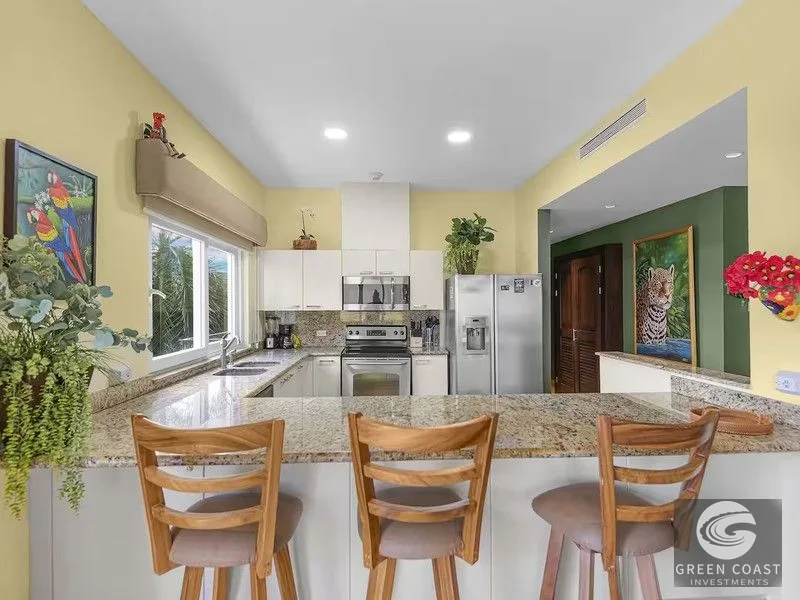 Oceanfront 2-Bed Condo in Jacó: Turnkey Beachfront Living with Pool & Views — view 29, Jaco, Costa Rica