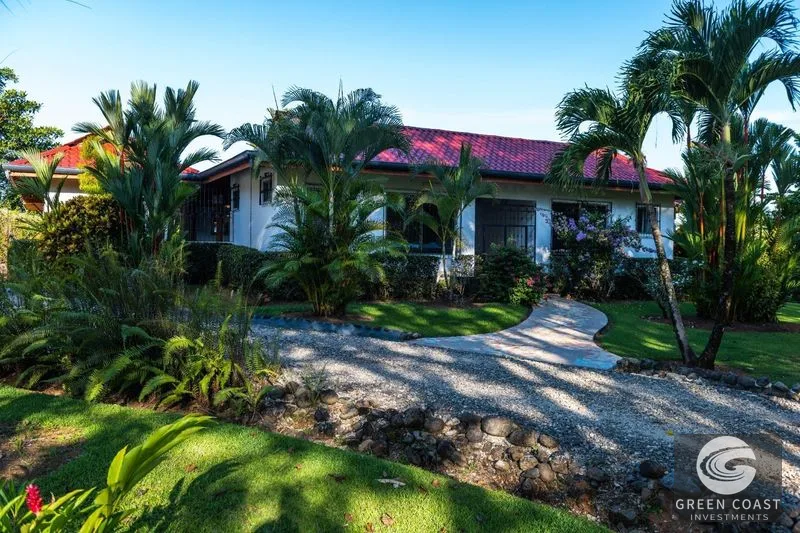 Ojochal Luxury Estate: Ocean, Mountain & Valley Views with Eco-Conscious Design — view 11, Ojochal, Ojochal, Costa Rica