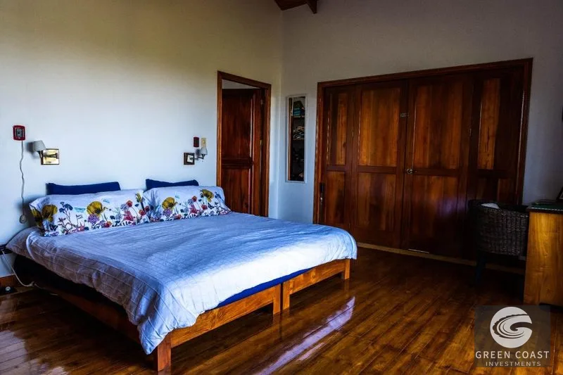 Ojochal Luxury Estate: Ocean, Mountain & Valley Views with Eco-Conscious Design — view 23, Ojochal, Ojochal, Costa Rica
