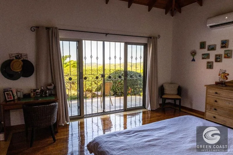 Ojochal Luxury Estate: Ocean, Mountain & Valley Views with Eco-Conscious Design — view 26, Ojochal, Ojochal, Costa Rica
