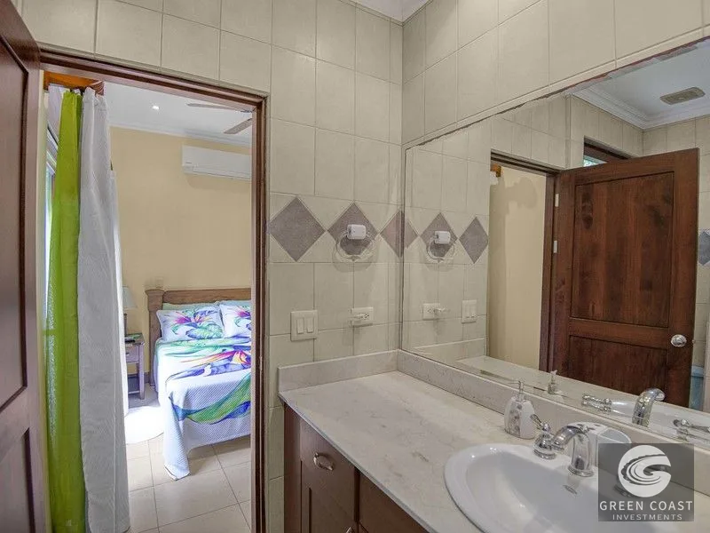 Beachfront Jacó Condo: 2 Beds, 3 Baths, Fully Furnished with Pool & Gated Security — view 28, Jacó, Garabito, Costa Rica