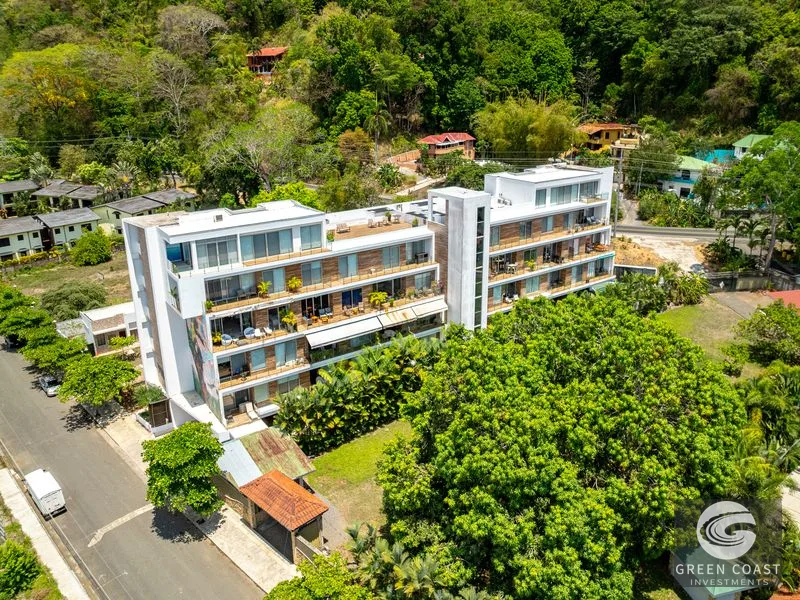Ocean View 2-Bed Condo in Jacó: Walk to Beach & Restaurants, Rooftop Sunsets, Gated — view 3, Jacó, Garabito, Costa Rica