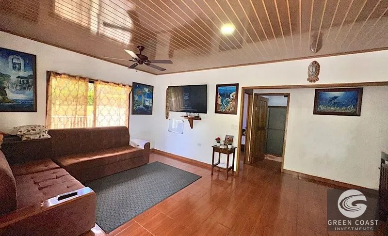 Mountain-View Tropical Paradise with Main Home & Studio Cabin in Portalon — view 2, Portalon de Quepos, Quepos, Costa Rica