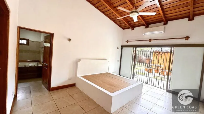 Luxury Colonial Estate: 1.4 Acres of Private Paradise Near Marina Pez Vela, Quepos — view 14, Quepos, Costa Rica
