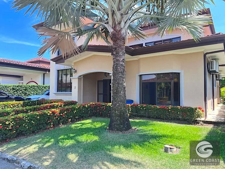 Bejuco Beachside Oasis: 4-Bed Home with Private Pool in Gated Community — view 2, Bejuco, Parrita, Costa Rica