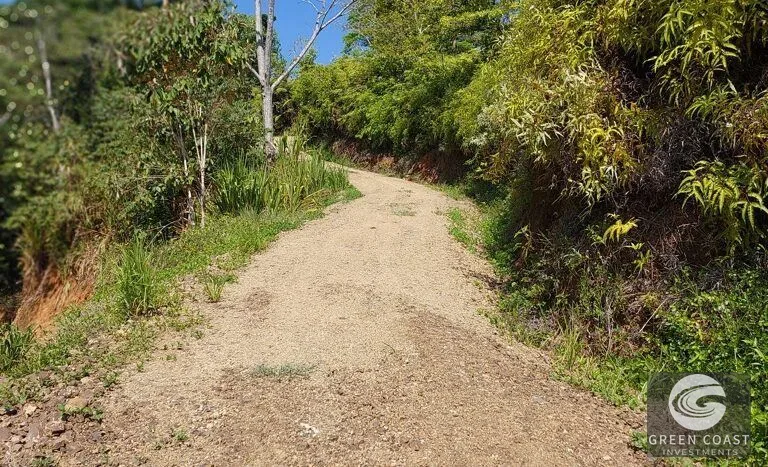 Expansive 125-Acre Costa Rican Estate with Creek & Springs - Ready for Development! — view 12, Savegre, Savegre, Costa Rica