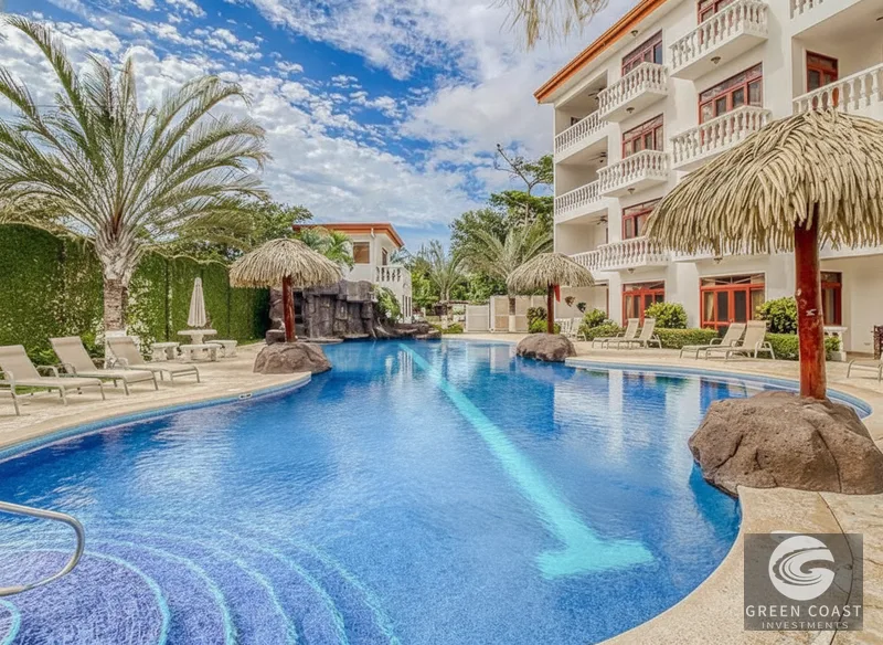 Jaco Beachfront Condo: Fully Furnished 2-Bed, Poolside Luxury in Gated Community — view 17, Jacó, Garabito, Costa Rica