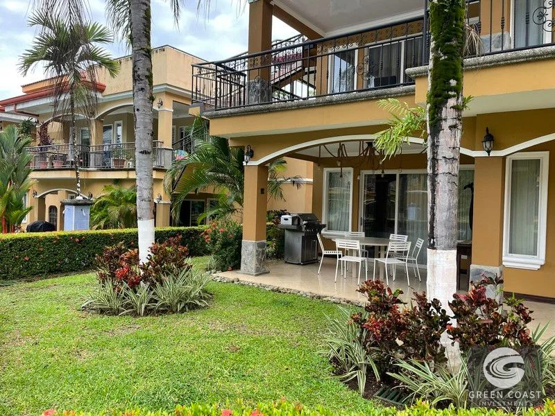 Jaco Beachfront Condo: Fully Furnished 2-Bed, Poolside Luxury in Gated Community — view 18, Jacó, Garabito, Costa Rica