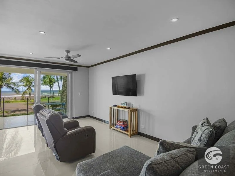 Luxury Beachfront Condo in Jacó: Fully Renovated, Turn-Key & Oceanfront — view 10, Jacó, Costa Rica