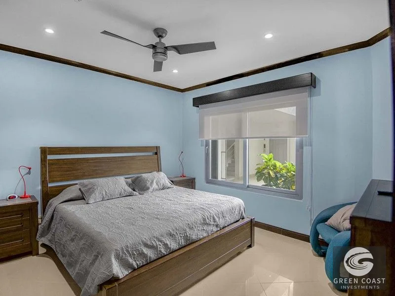 Luxury Beachfront Condo in Jacó: Fully Renovated, Turn-Key & Oceanfront — view 22, Jacó, Costa Rica