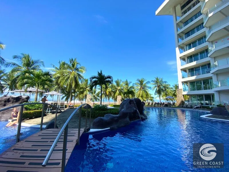 Luxury Beachfront Condo in Jacó: Fully Renovated, Turn-Key & Oceanfront — view 25, Jacó, Costa Rica